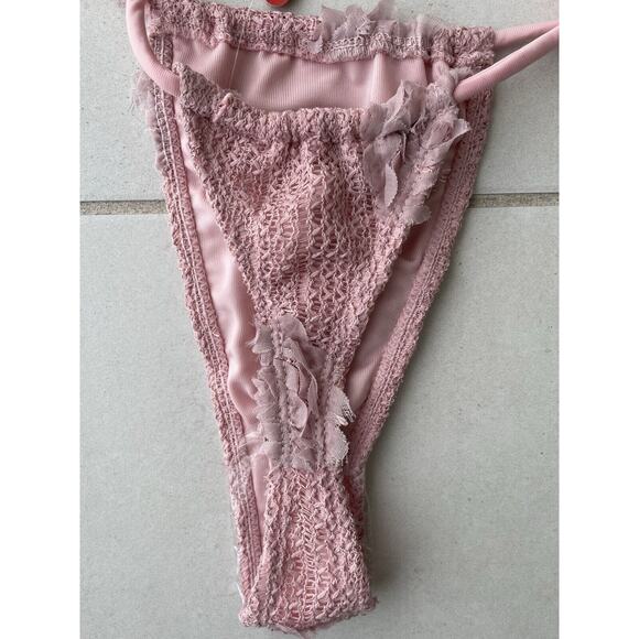 EGO Swim String Bikini Swimsuit Textured Floral Lined - Picture 6 of 7